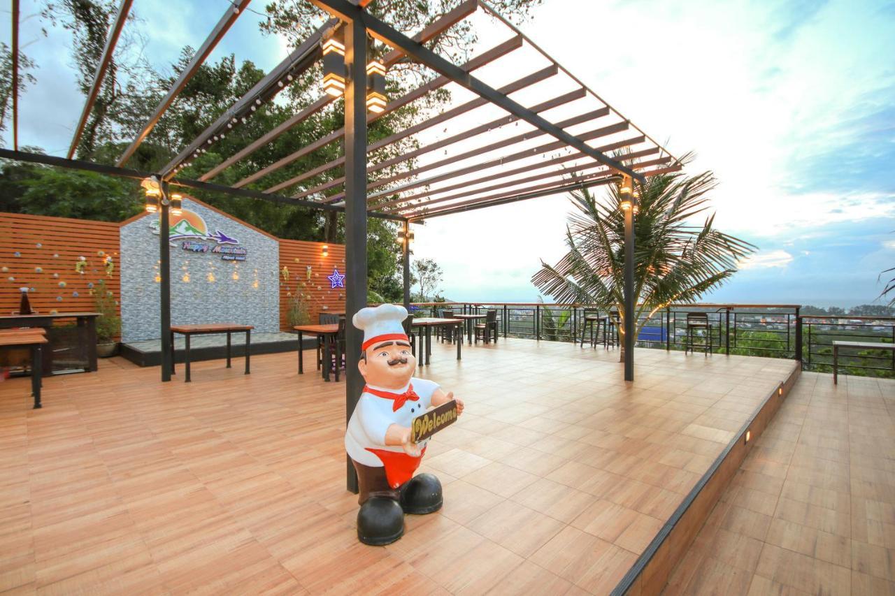 Happy Mountain Airport Resort Nai Yang Exterior foto